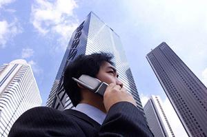 高画質プロジェクターを家庭に設置するための完全ガイド：スペースと音響システムを考慮した最適プランとは